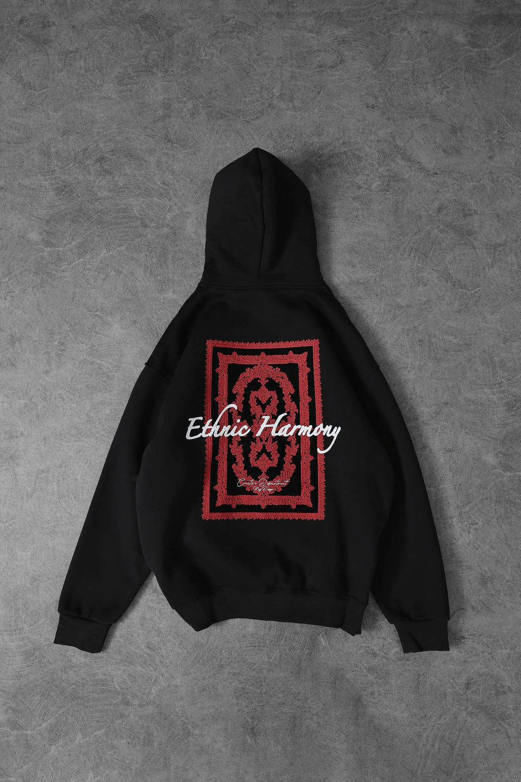 Moletom com capuz oversized "Ethnic Harmony"