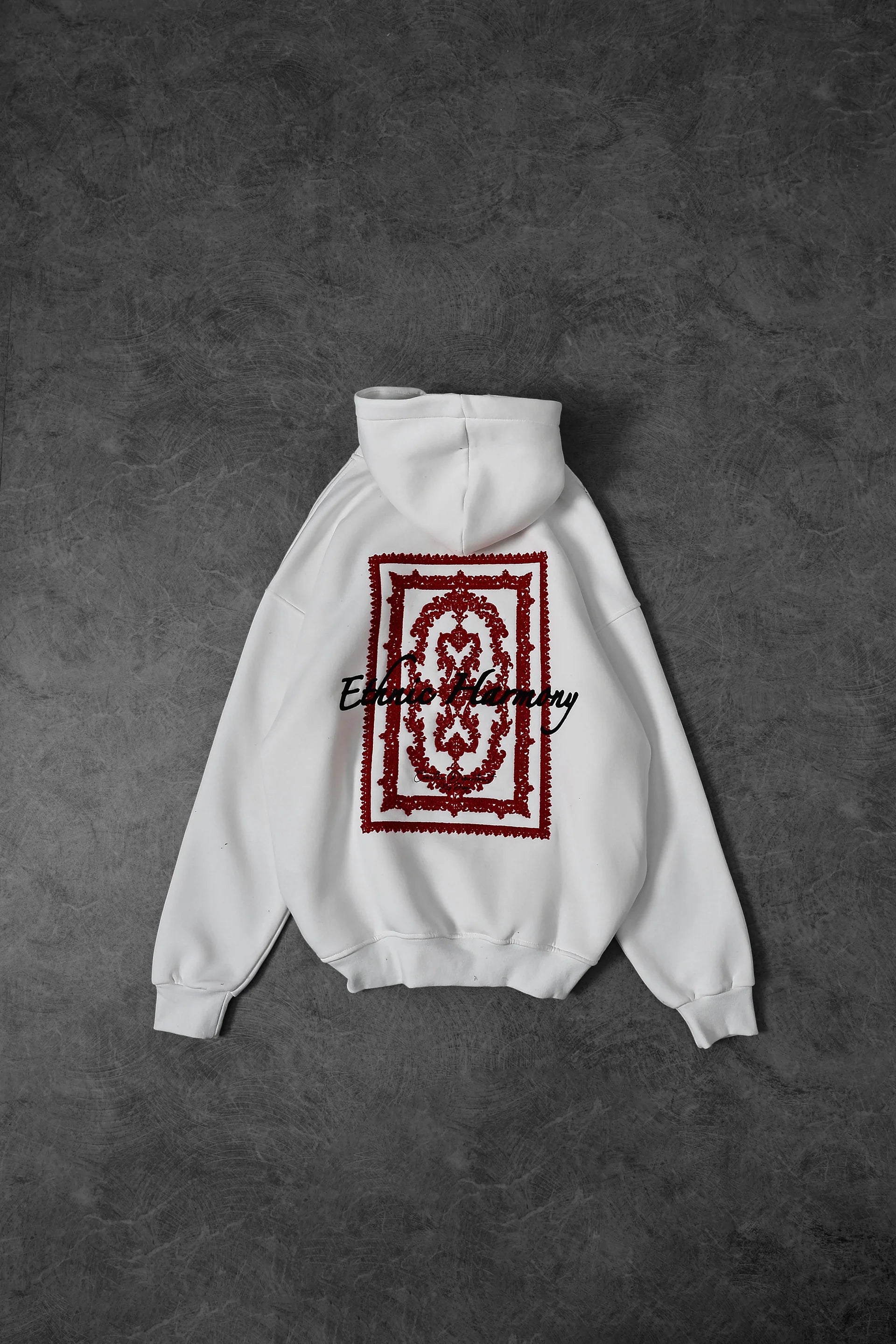 Moletom com capuz oversized "Ethnic Harmony"