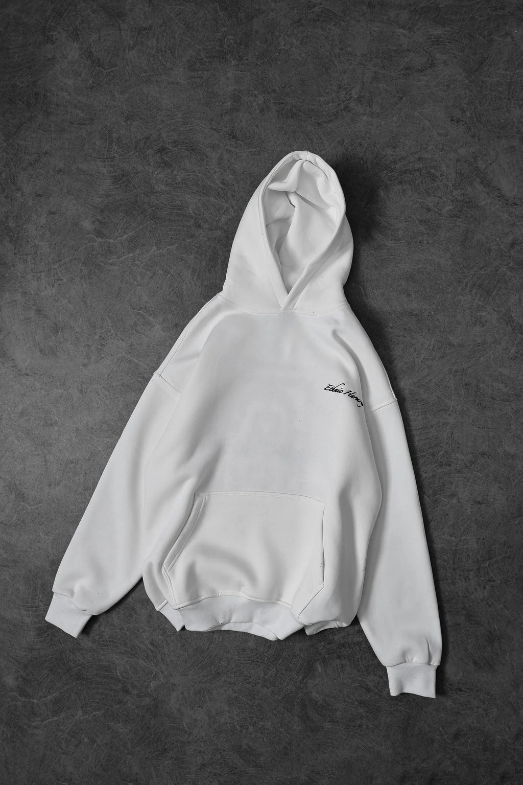 Moletom com capuz oversized "Ethnic Harmony"